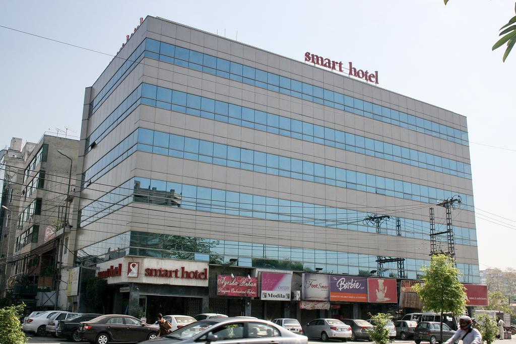 Smart Hotel Лахор Екстер'єр фото