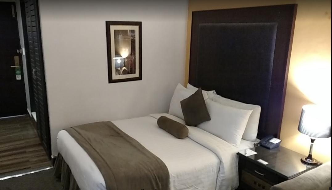 Smart Hotel Лахор Екстер'єр фото